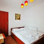 Dworek Familijny 3* קולובז'ג