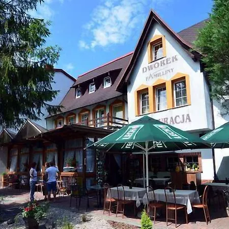 Dworek Familijny Отель типа 