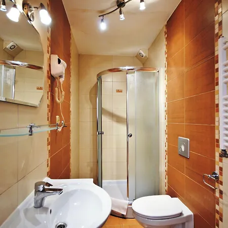 Nocleg ze śniadaniem Dworek Familijny Kołobrzeg