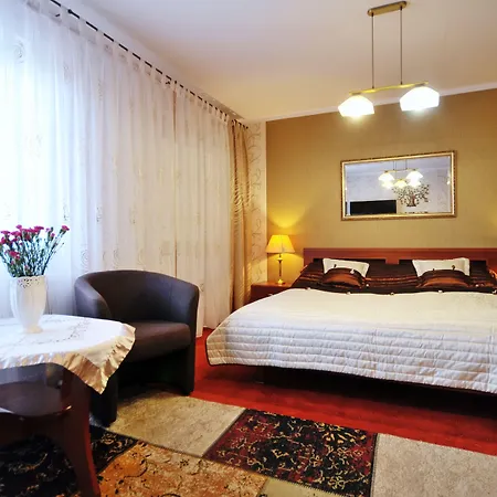 Couette-café Dworek Familijny 3*