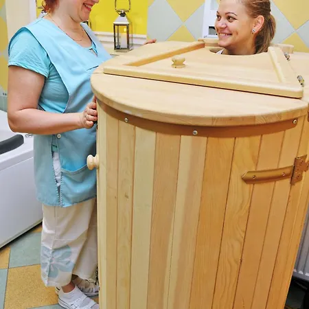 Dworek Familijny Oda ve Kahvaltı