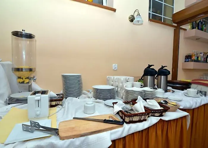 Dworek Familijny Bed and breakfast