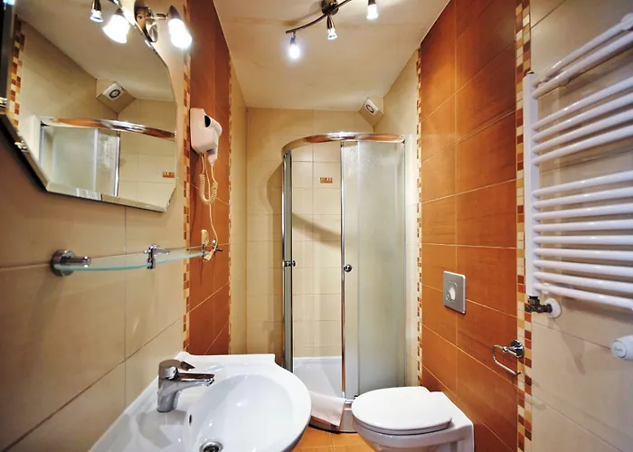 Bed & Breakfast Dworek Familijny Kolobřeh