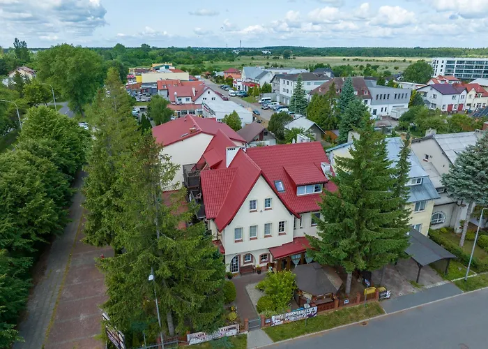 Bed and breakfast Dworek Familijny